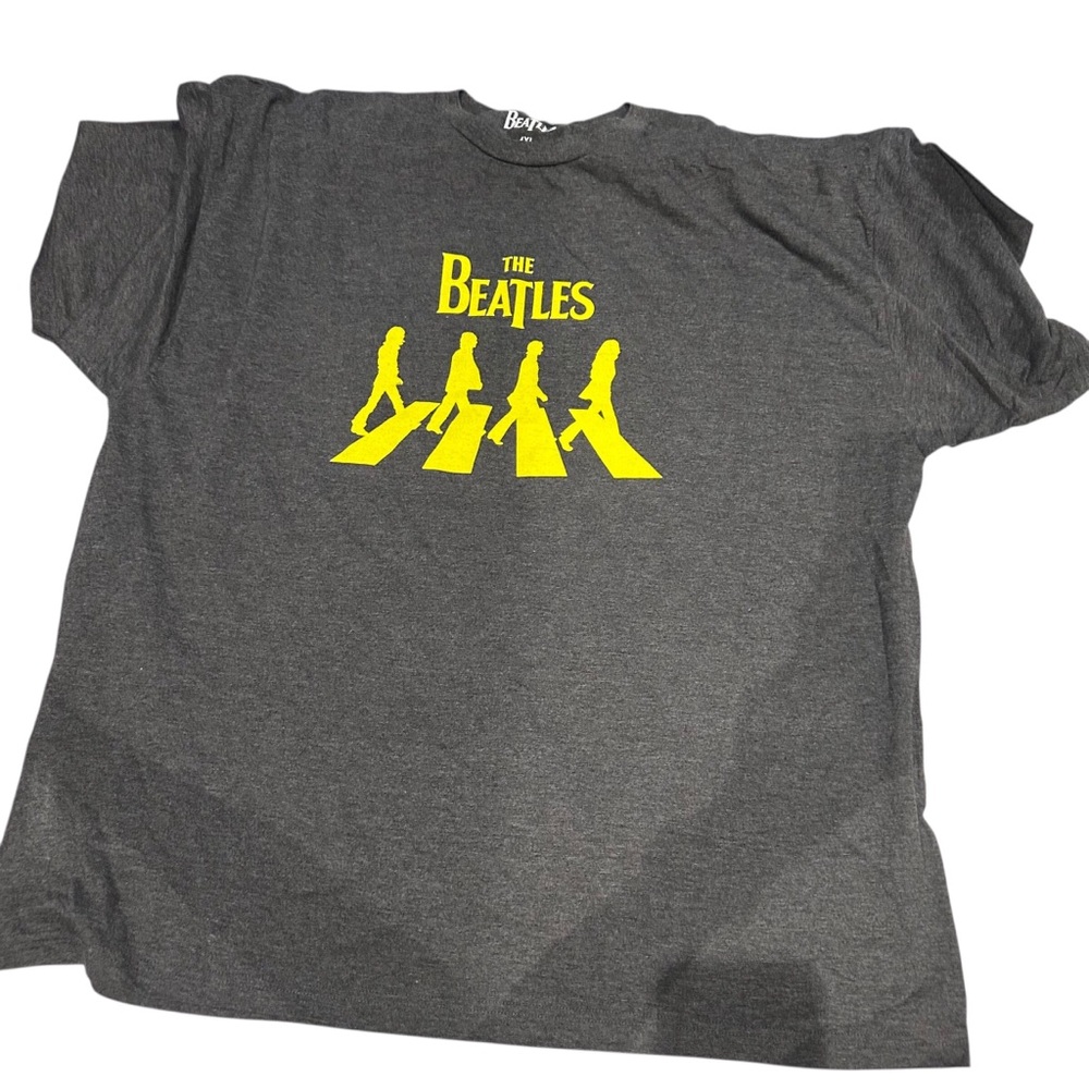 The Beatles Branded Gray T-Shirt Band Tee Graphic Tee Dark Heather Gray 4XL NWOT